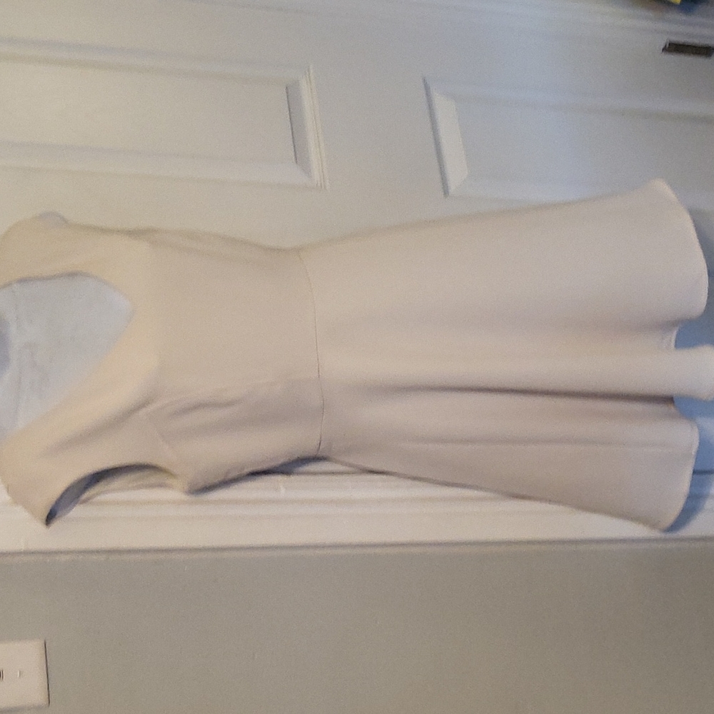 *Francesca's Collection Fit and Flare Cream Colored Sleeveless V Neck Dr…
